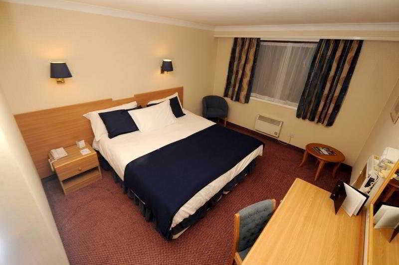 Holiday Inn Cardiff North M4 Jct 32, An Ihg Hotel Oda fotoğraf